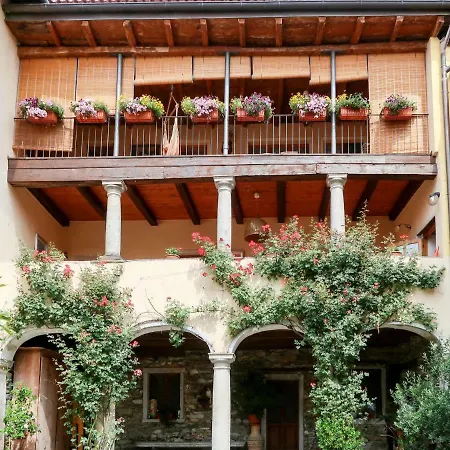 Apartment Locazione Turistica Casa Al Portico Trarego